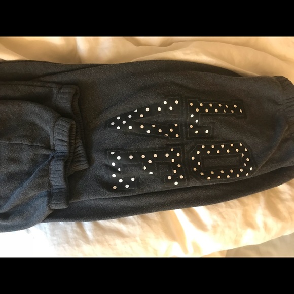 Sweatpants - Picture 1 of 2